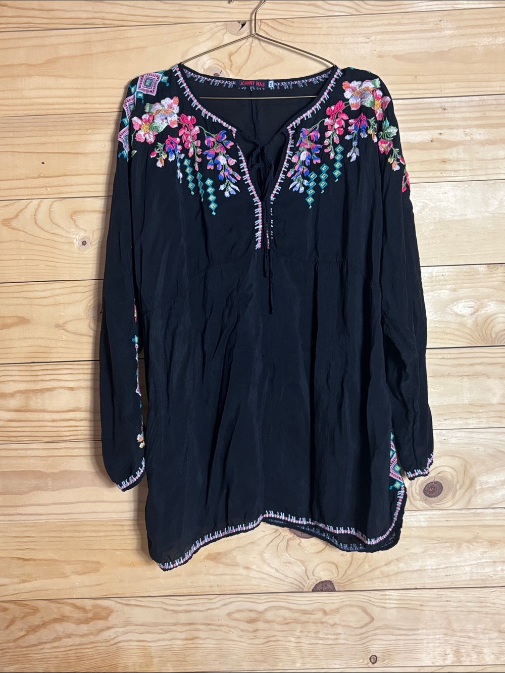 Johnny Was embroidered tunic blouse 1x